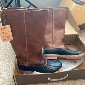 New! Avanti Knee-High Duck Boots